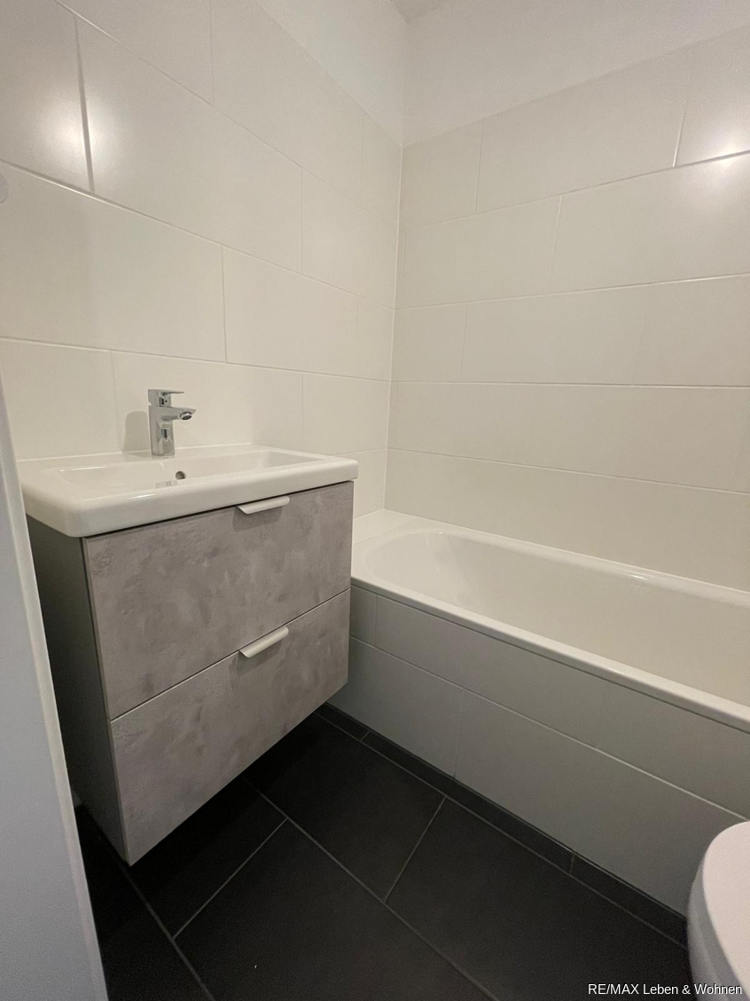 Bad Etagenwohnung M�nchen / Milbertshofen