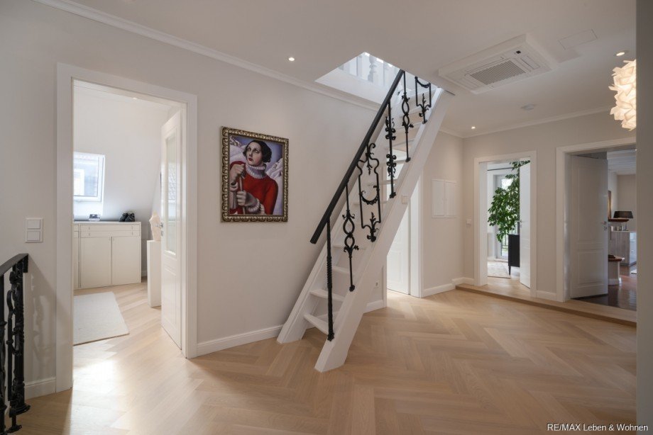 Flur 1.OG Doppelhaush�lfte Oberschlei�heim