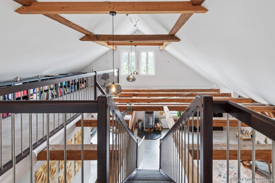 Ausgebauter Dachspitz Mehrfamilienhaus Au in der Hallertau / Abens