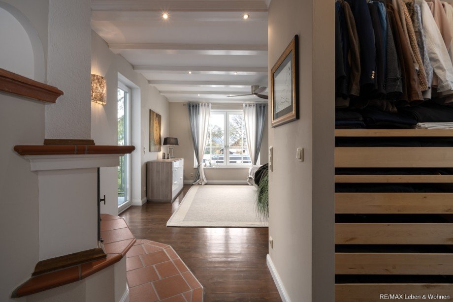 Masterschlafzimmmer mit begehbaren Kleiderschrank Doppelhaush�lfte Oberschlei�heim