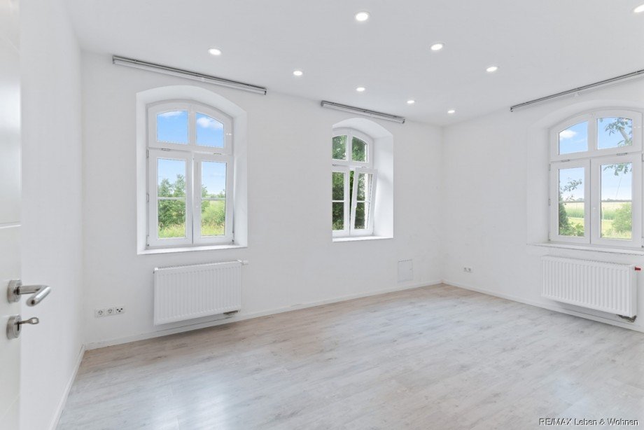 EG Mehrfamilienhaus Au in der Hallertau / Abens