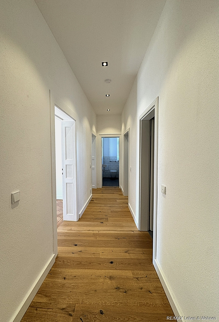Flur 2 Etagenwohnung M�nchen