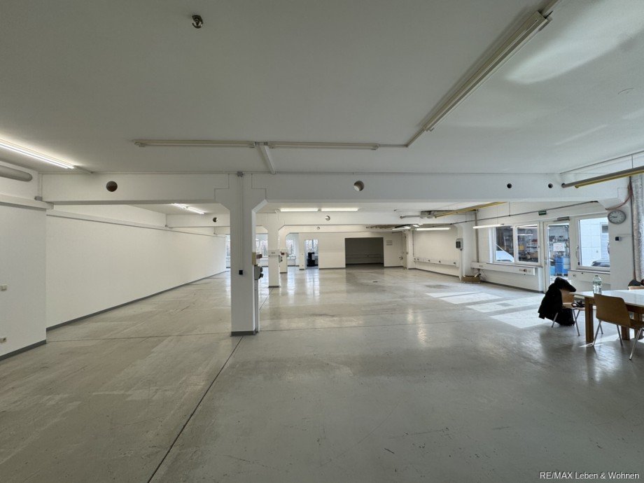 Halle Halle / Lager / Produktion Dachau