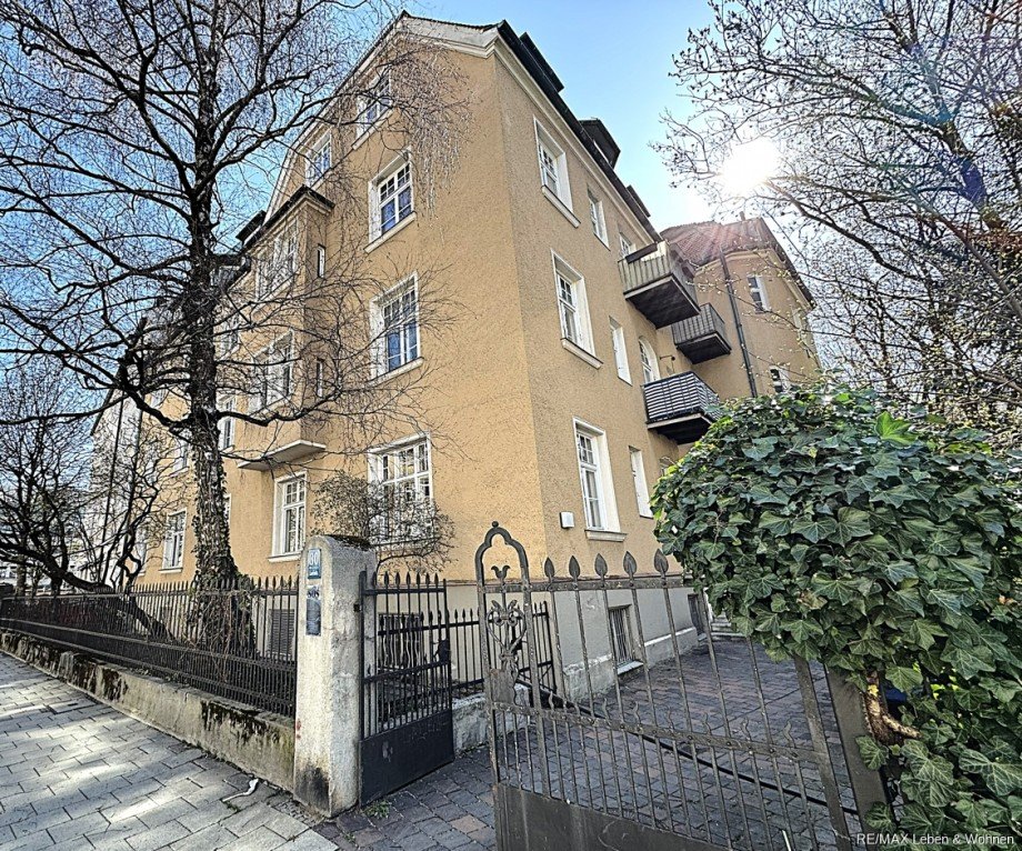 Front Etagenwohnung M�nchen