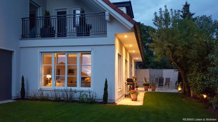 Ihr neues Zuhause Doppelhaush�lfte Oberschlei�heim